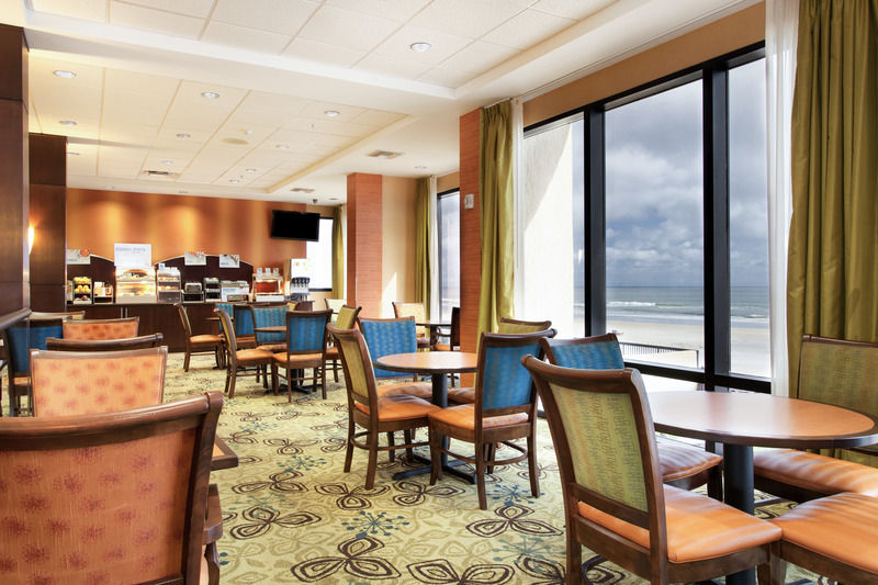 هوليداي إن إكسبريس دايتونا بيتش شورز Daytona Beach Shores المظهر الخارجي الصورة