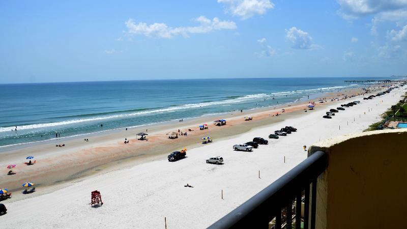 هوليداي إن إكسبريس دايتونا بيتش شورز Daytona Beach Shores المظهر الخارجي الصورة